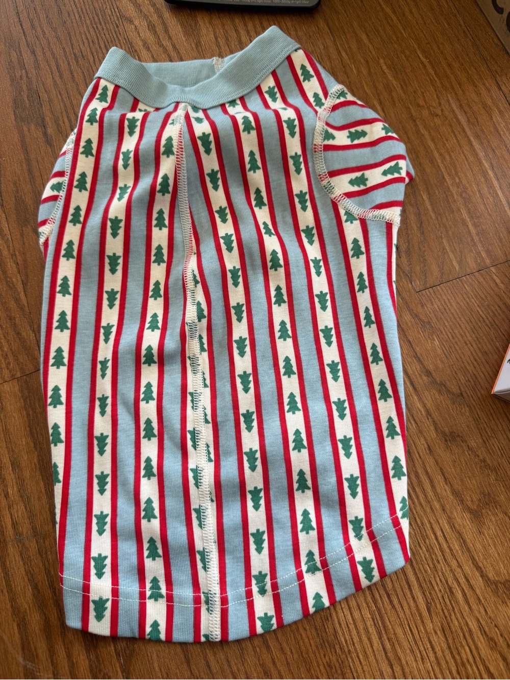 Hannah Andersson dog pajamas size medium - cute holiday / winter / Christmas